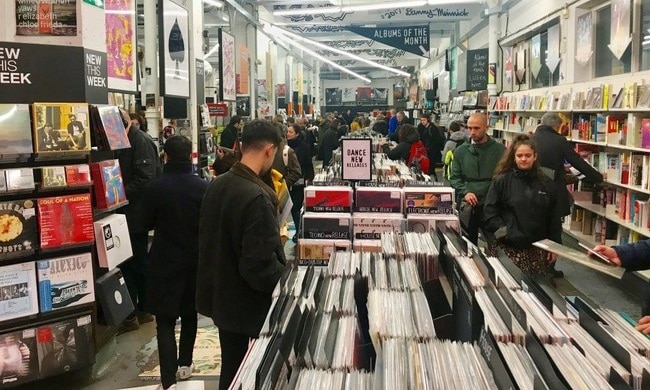 חנות תקליטים מהגדולות בלונדון. Rough Trade East