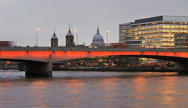 גשר לונדון - London Bridge