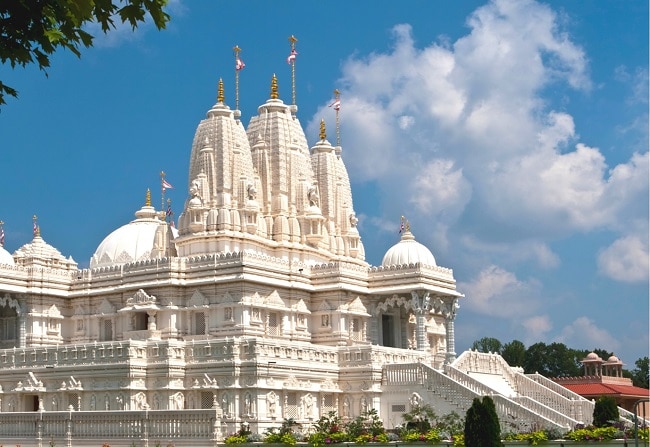 המקדש ההודי ניסדן -Neasden Hindu Temple - BAPS Shri Swaminarayan Mandir