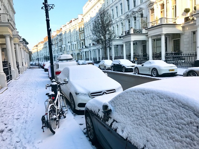מחזה נדיר למדי. שכונת קנזינגטון בשלג בשנת 2018