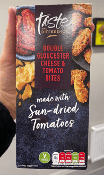 Double Gloucester Cheese & Tomato Bites