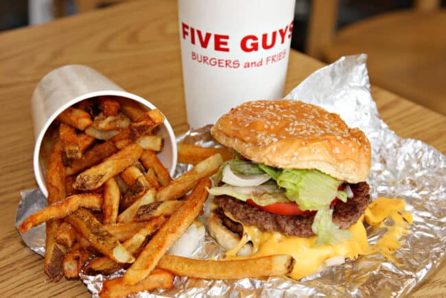 ההמבורגר של Five Guys