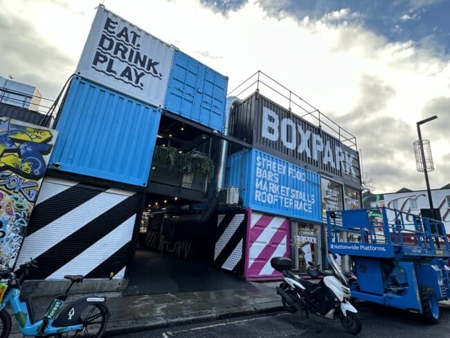 מתחם Boxpark Camden