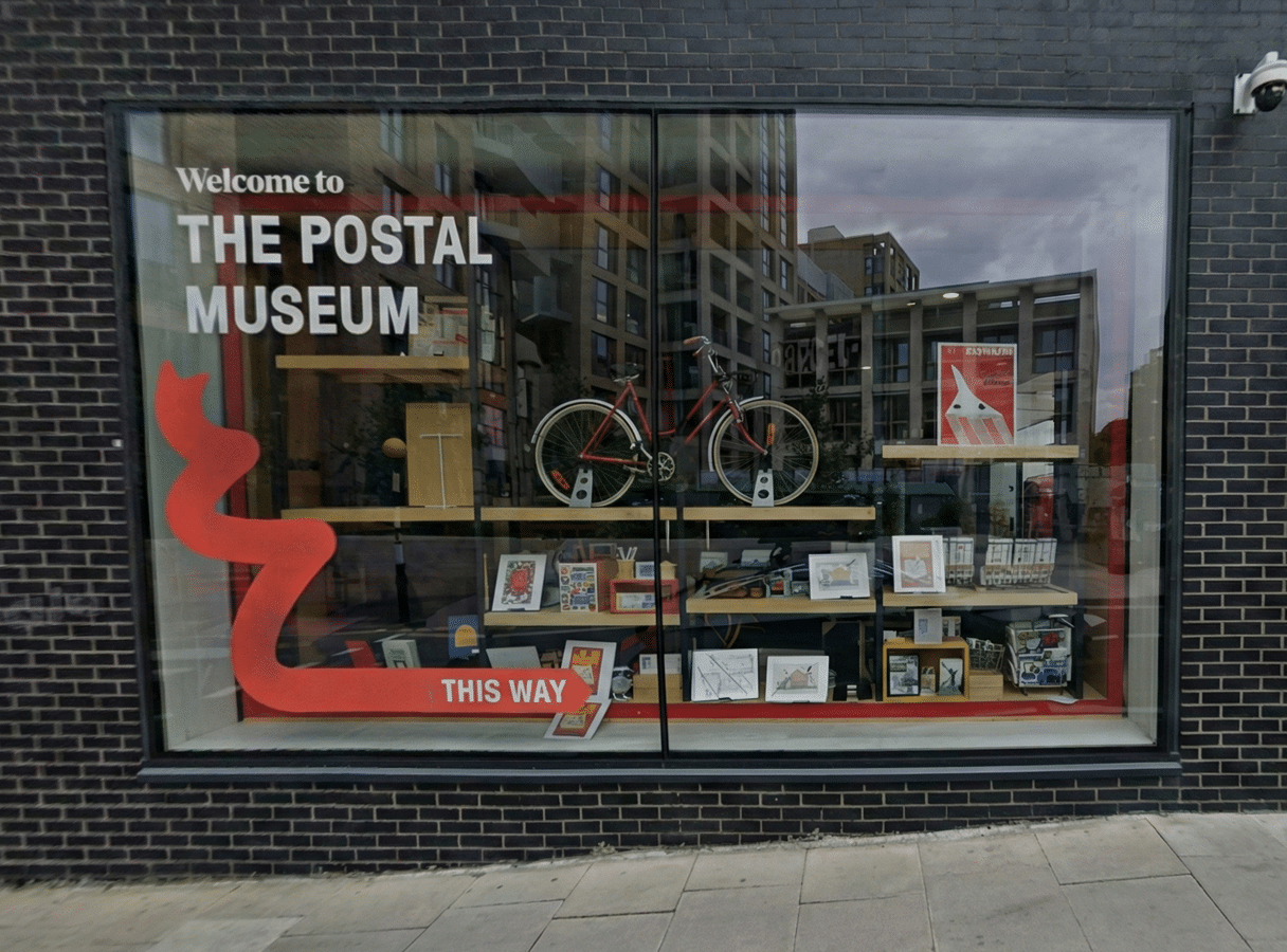 הכניסה למוזיאון הדואר לונדון